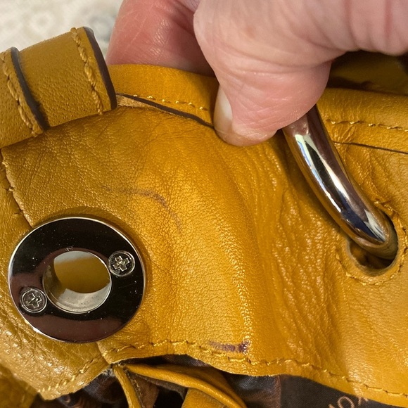 B Makowsky Durango Leather Hobo Shoulder Handbag Cheetah Print Mustard Tan Bag - Picture 8 of 16